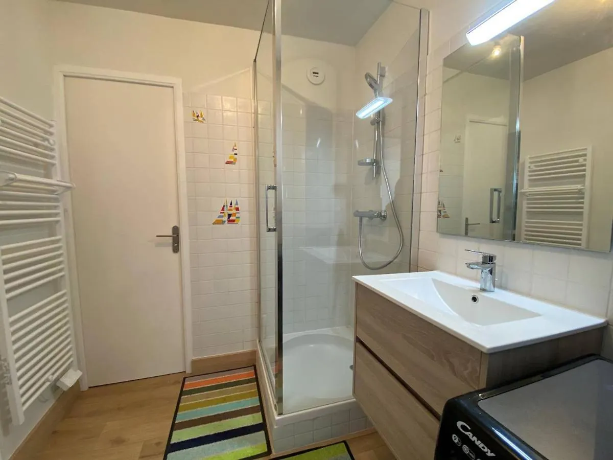Appartement Avec Wifi Et Vue Mer, Plage De Trestraou A Perros-Guirec - Fr-1-368-384