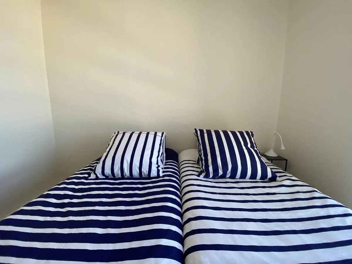 Appartement Avec Wifi Et Vue Mer, Plage De Trestraou A Perros-Guirec - Fr-1-368-384